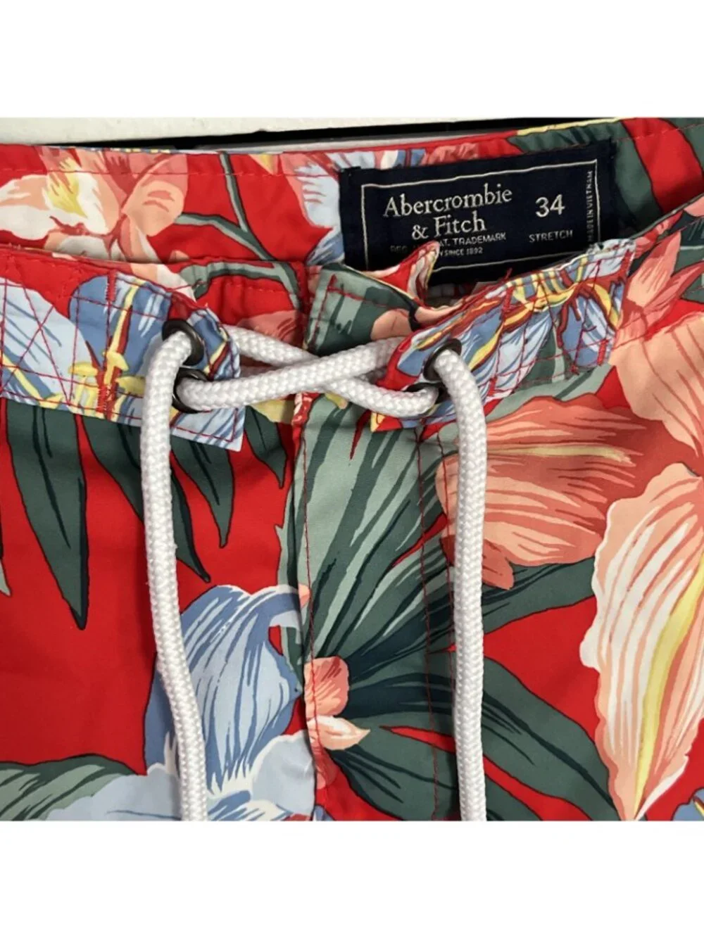 Abercrombie Swim Shorts Mens 34 Trunks Mesh Lined Tropical Print EUC